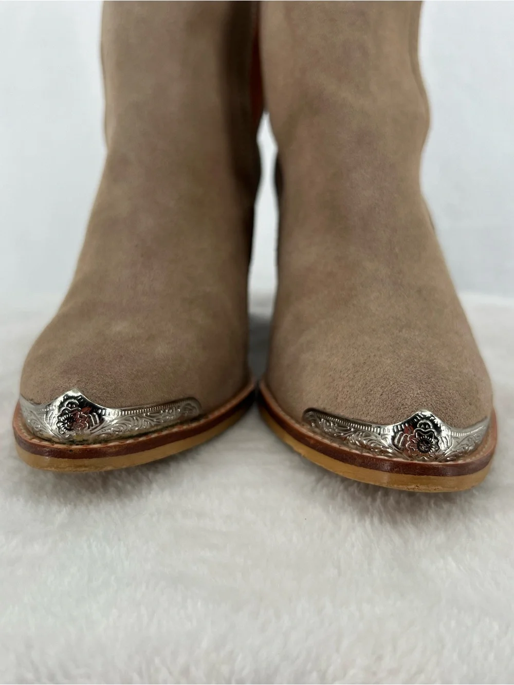 Catherine Malandrino Suede Ankle Booties Western Coastal Cowgirl Silver Tip 8.5